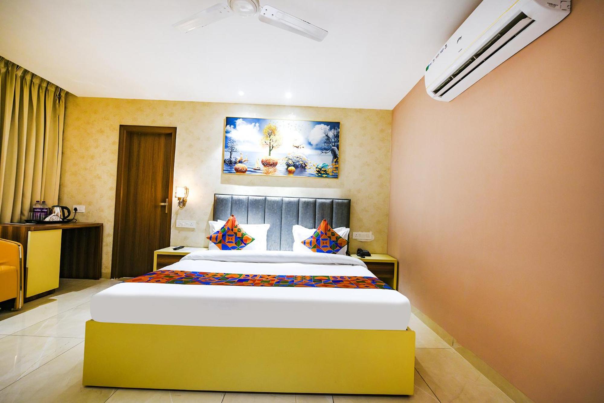 Fabhotel Supreme Suites Ludhiana Ngoại thất bức ảnh