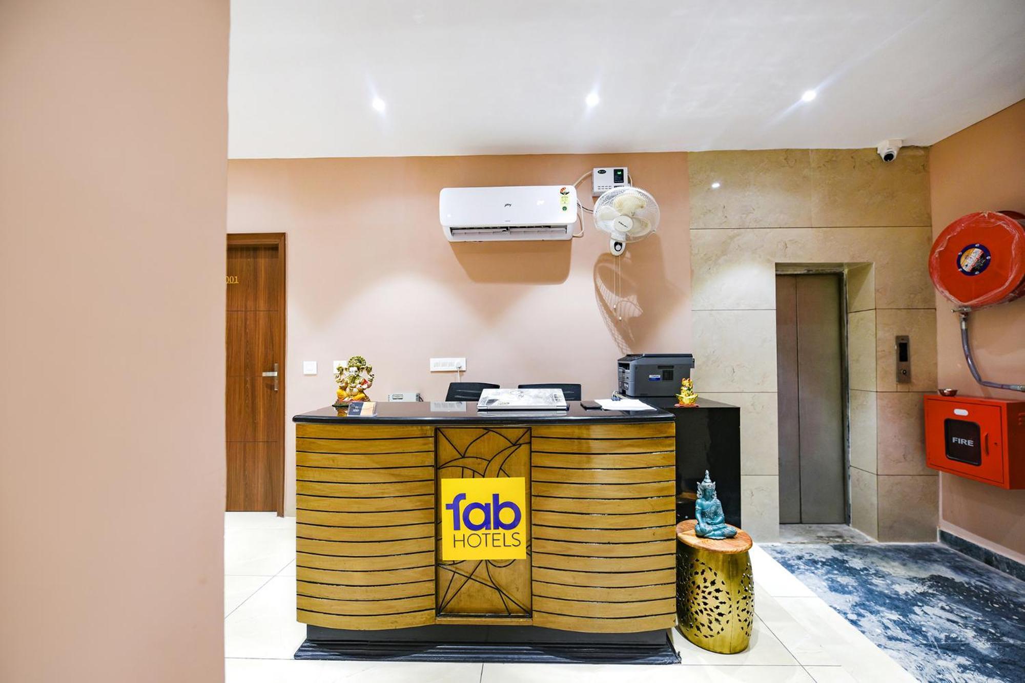 Fabhotel Supreme Suites Ludhiana Ngoại thất bức ảnh